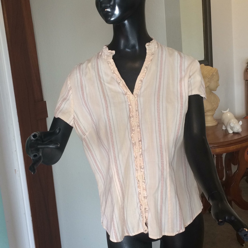 Cream short sleeved top